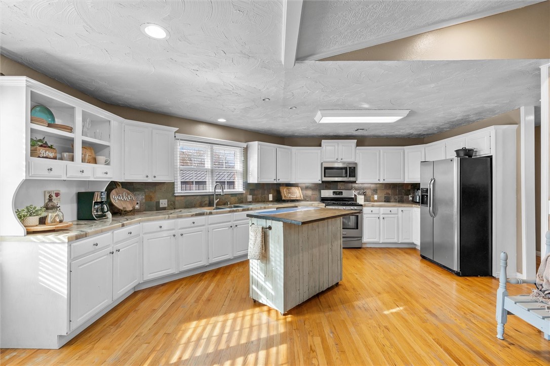 GRASSY ACRES-RURBAN - Residential