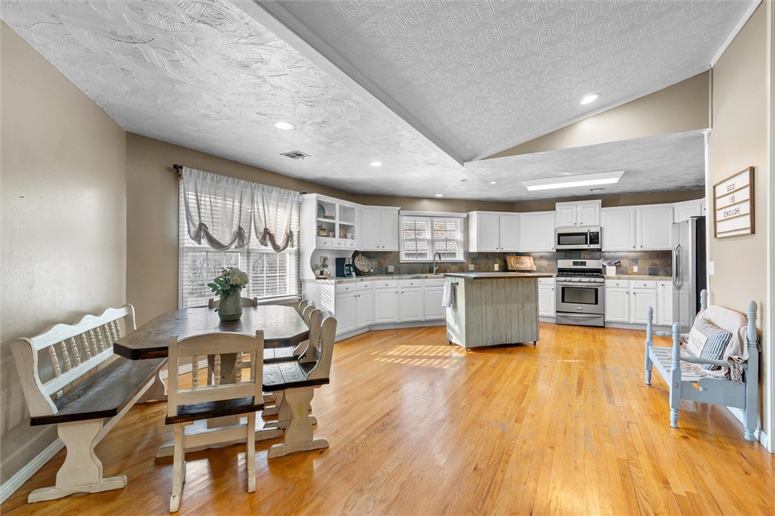 GRASSY ACRES-RURBAN - Residential