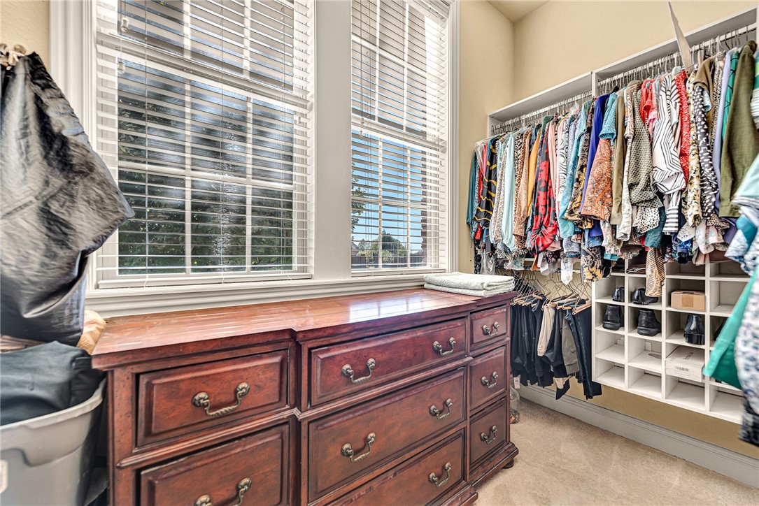 Peaks Ph III, The Rogers - Residential