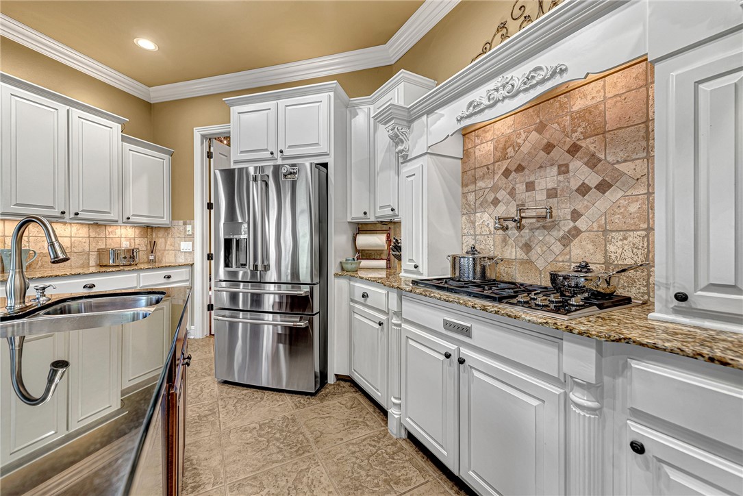 Peaks Ph III, The Rogers - Residential