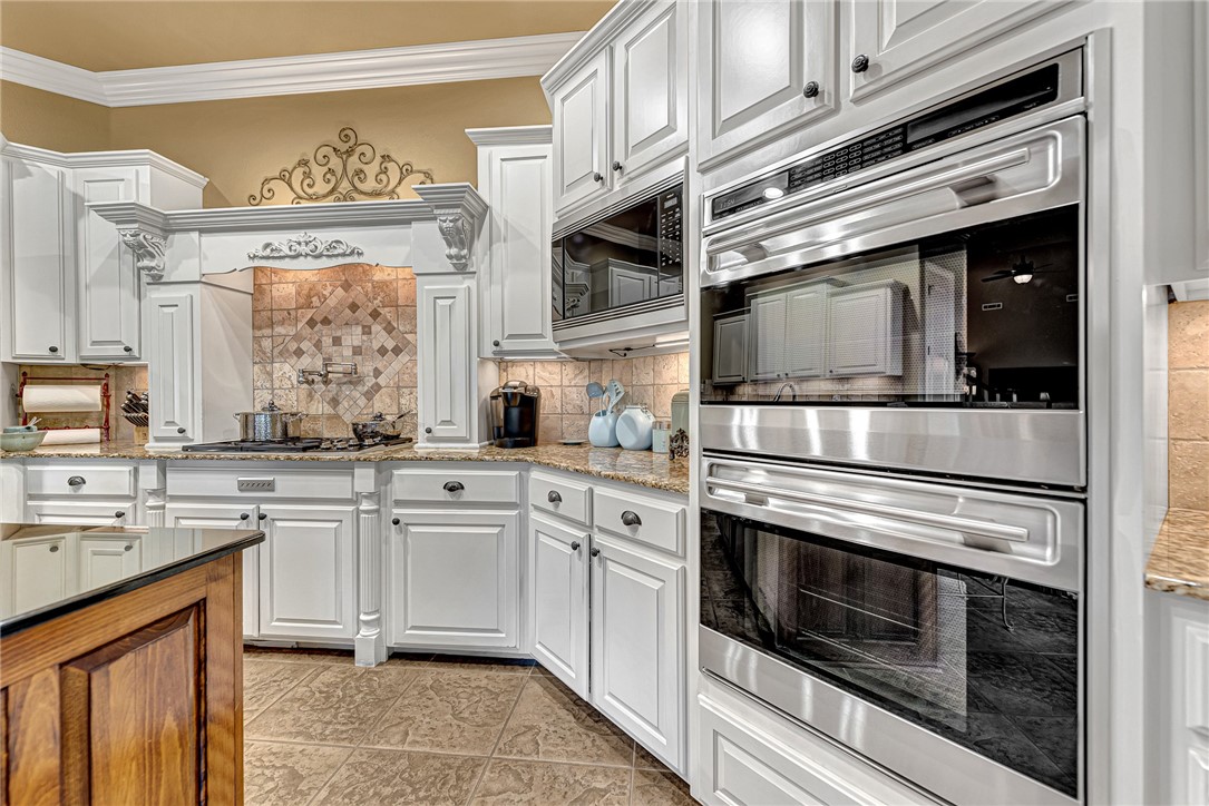 Peaks Ph III, The Rogers - Residential