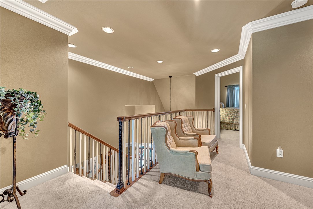 Peaks Ph III, The Rogers - Residential