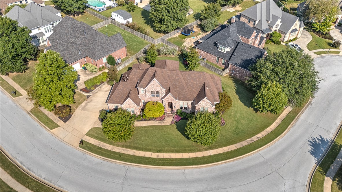 Peaks Ph III, The Rogers - Residential