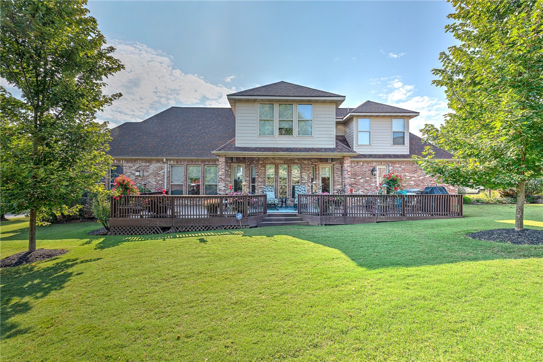 Peaks Ph III, The Rogers - Residential