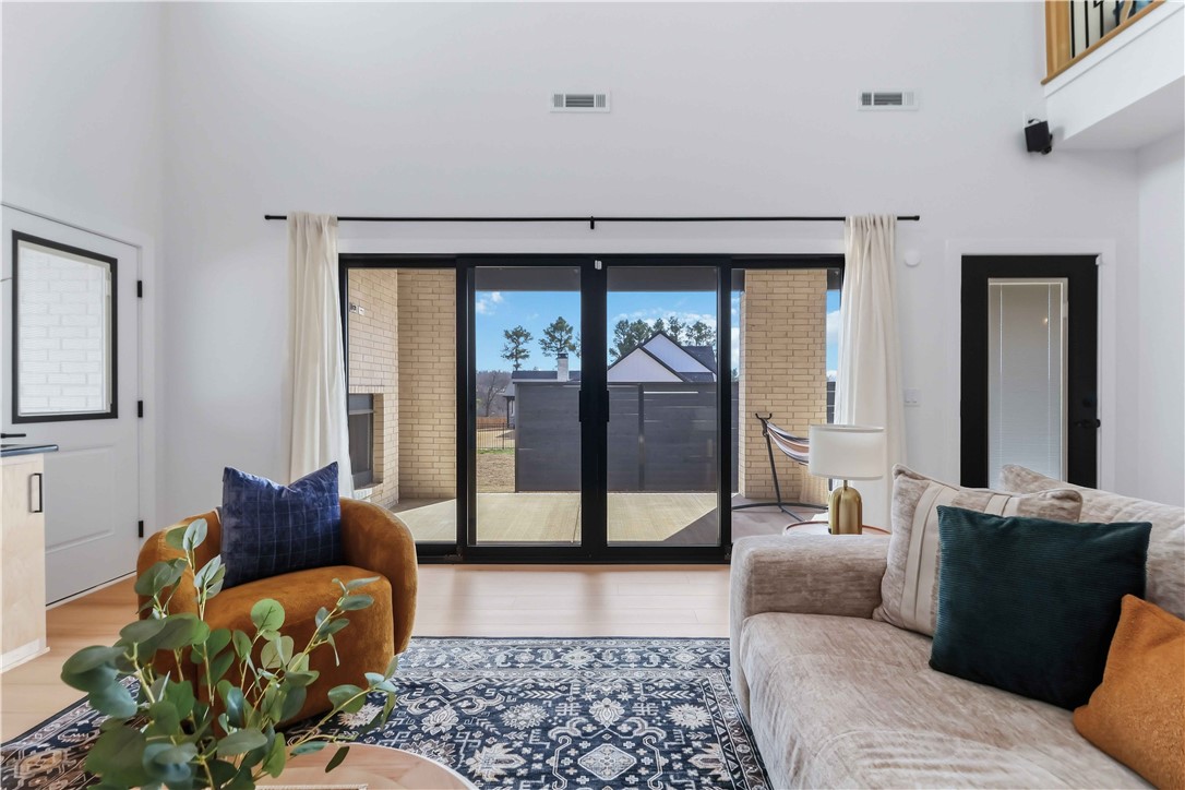 Healing Spgs Sub Highfill - Residential