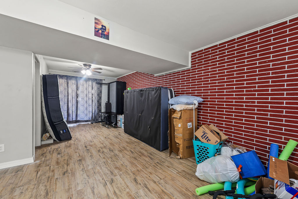 Rolling Hills - Residential