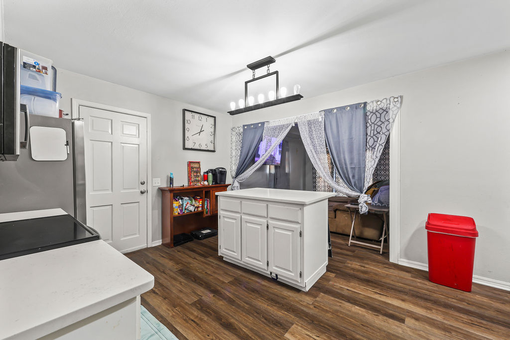 Rolling Hills - Residential