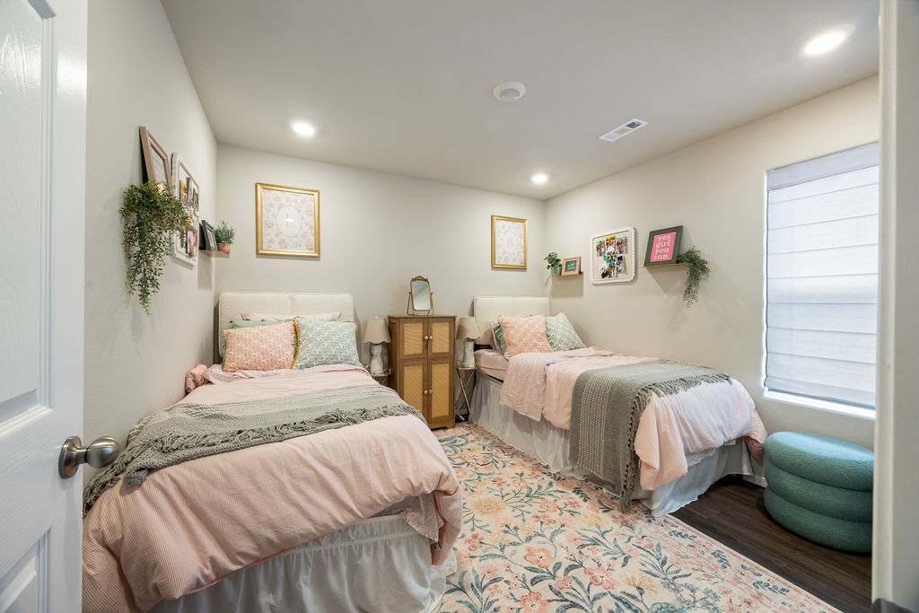 Crystal Spgs Village Ph 2 - Residential