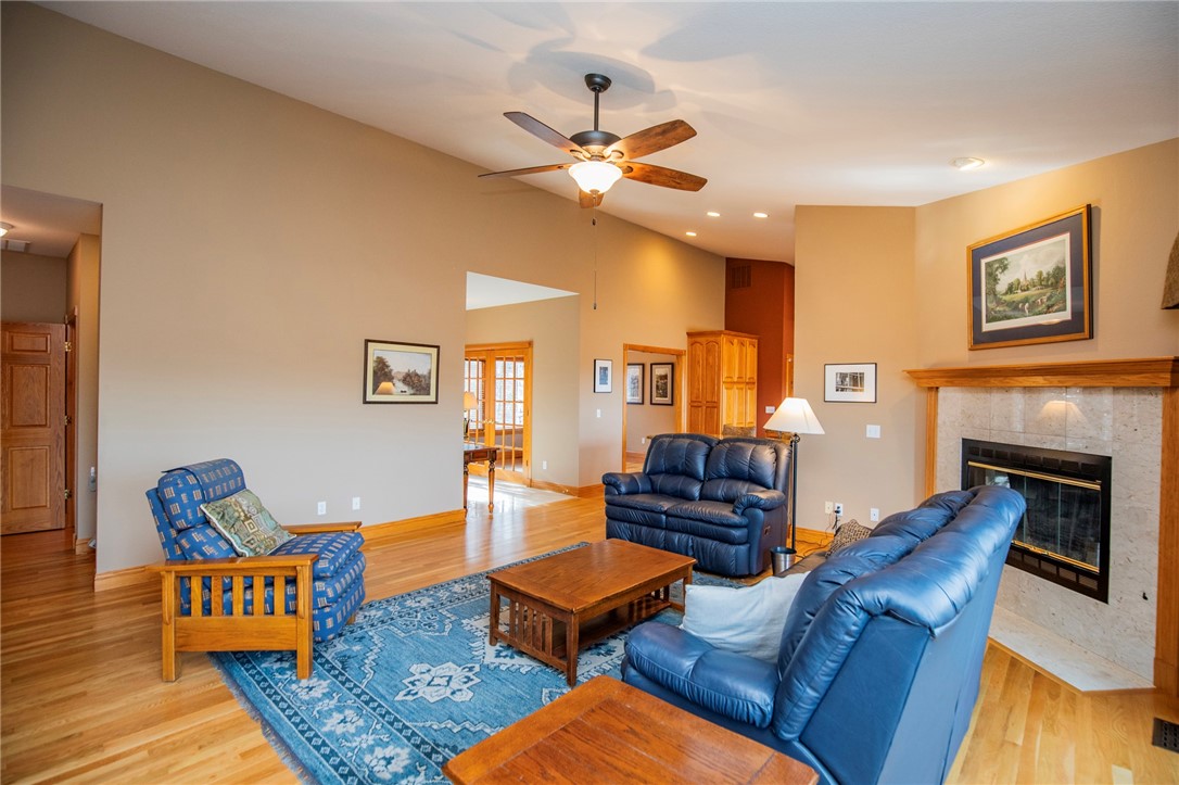 Eagle Crest Sub-Rurban - Residential