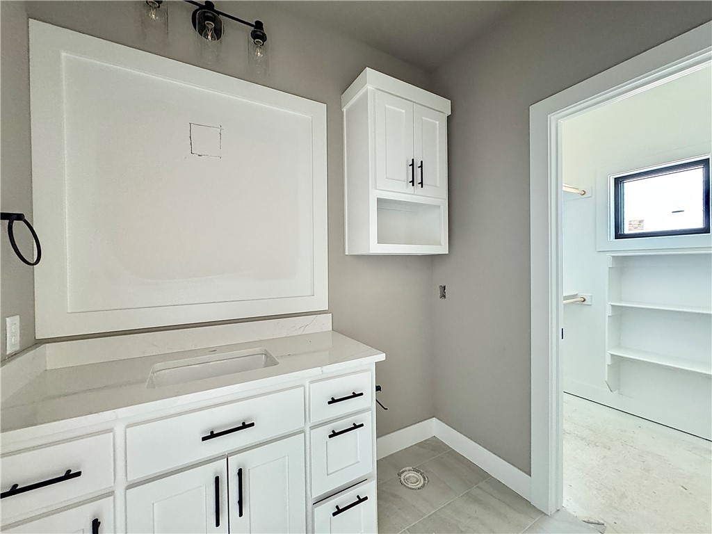 Aurora - Residential