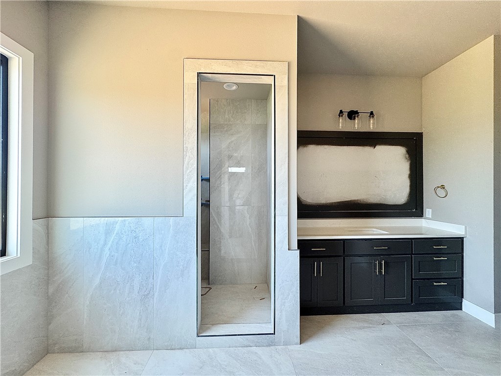 Aurora - Residential