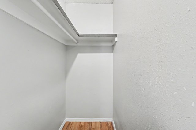 23-16-30 FAYETTEVILLE OUTLOTS - Residential Lease