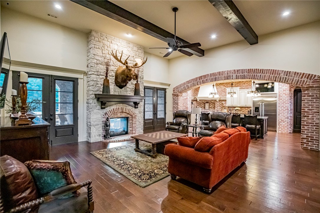 Tontitown Outlots - Residential