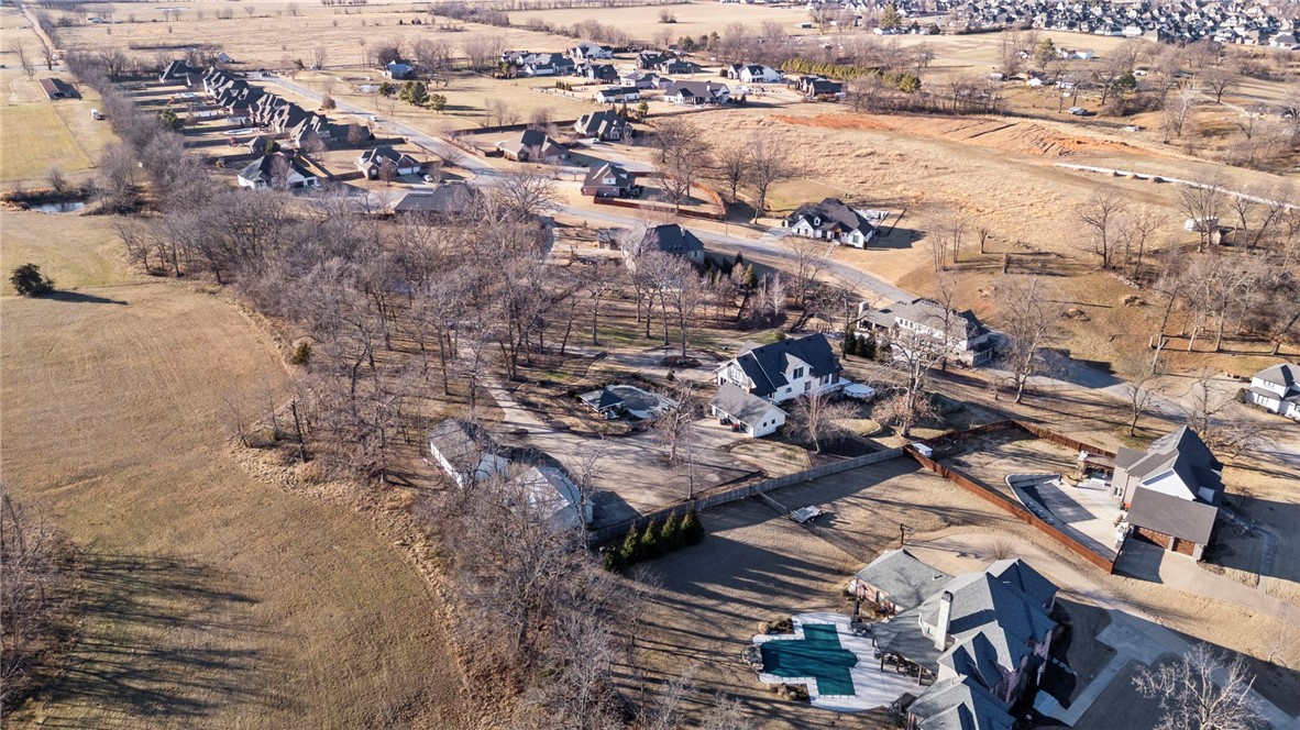 Chattin Valle Sub Cave Spgs - Residential