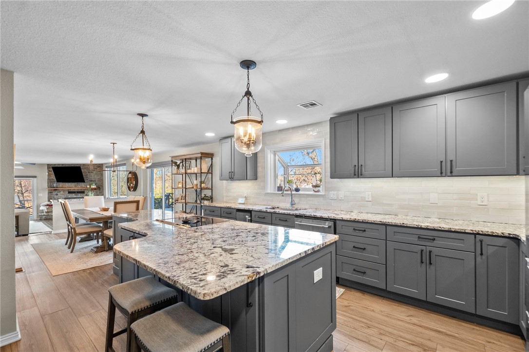 Chattin Valle Sub Cave Spgs - Residential