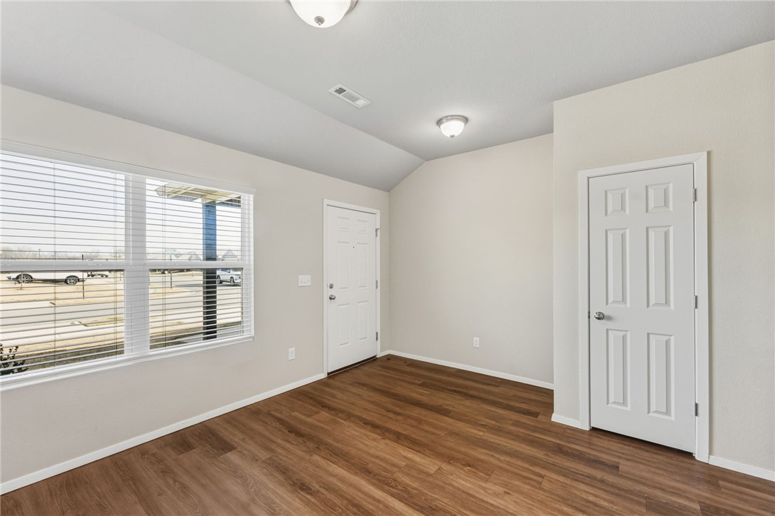 Creekside Meadows - Residential