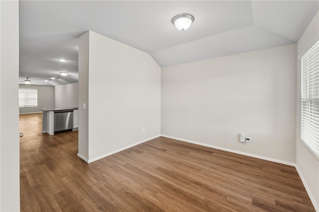 Creekside Meadows - Residential