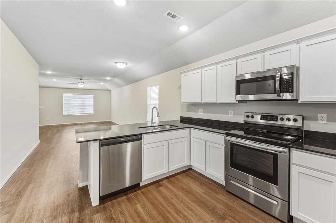 Creekside Meadows - Residential