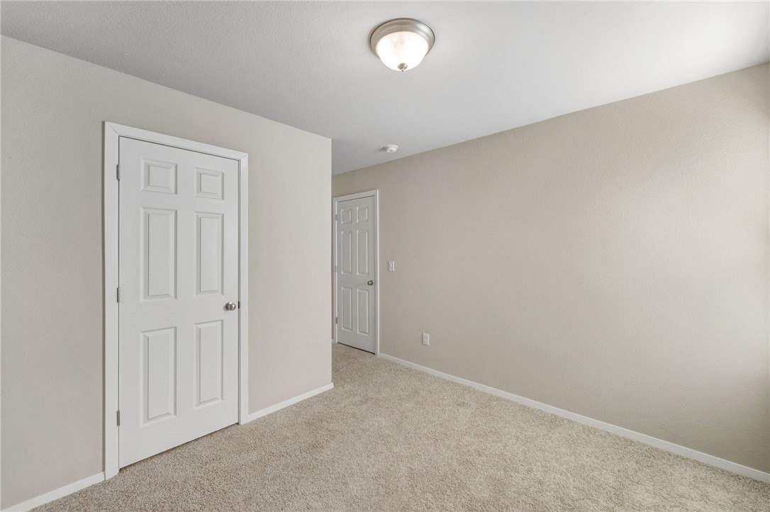 Creekside Meadows - Residential