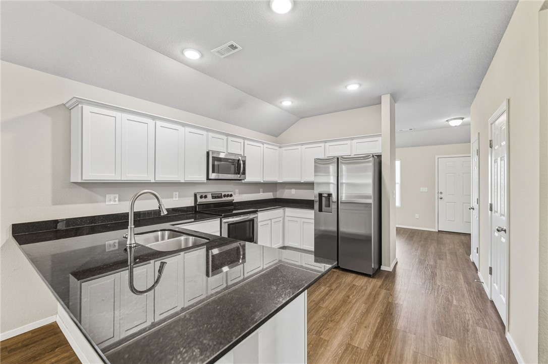 Creekside Meadows - Residential