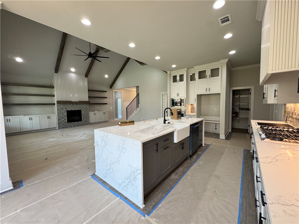 Crescent View Ph II - Residential