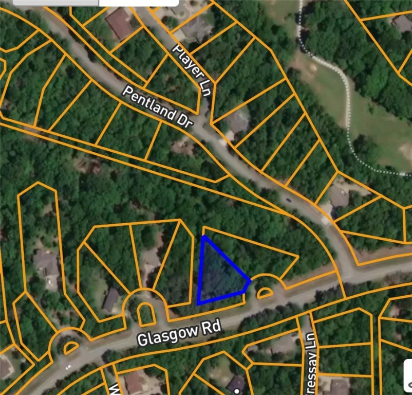 Great size lot for your dream home! Seller to pay for a perc test. Come enjoy all the amenities that Bella Vista has to offer- golf courses, bike trails, walking trails, swimming, lakes, tennis courts, and more! This one won't last long!