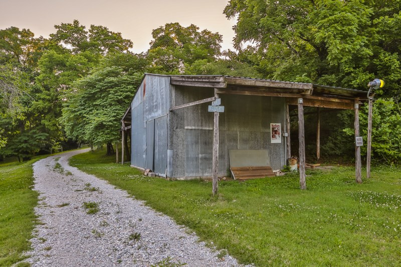 31-16-27 - Residential