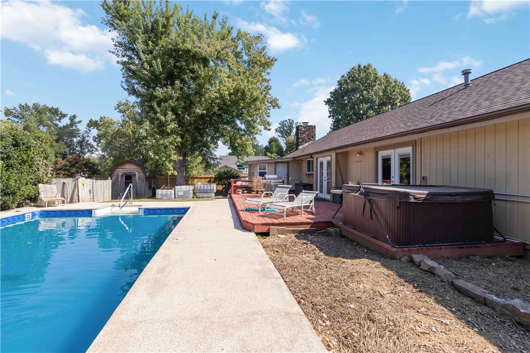 Turtle Creek Place Unit 1 Rogers - Residential