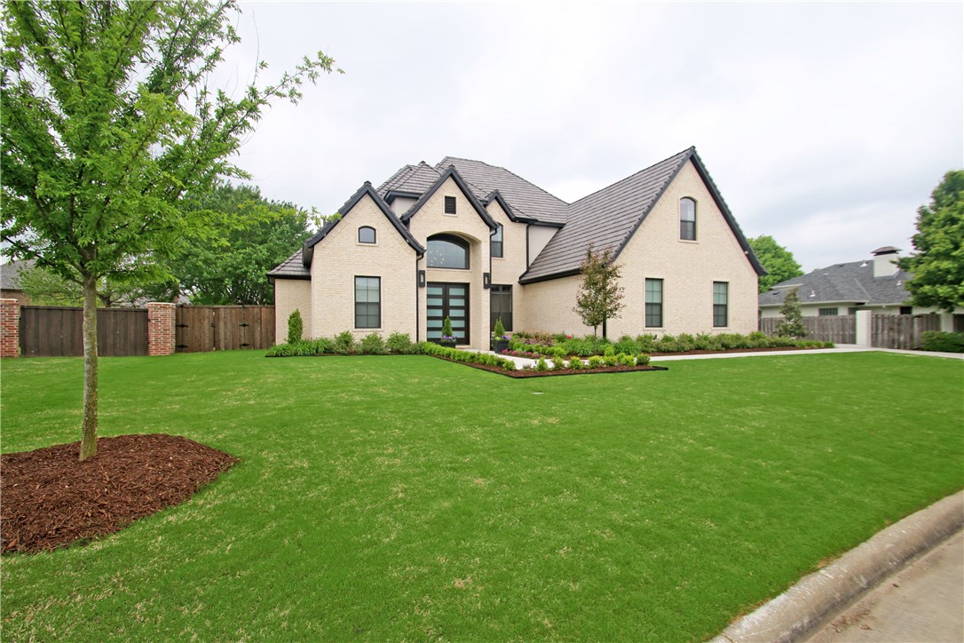 Pinnacle Golf & Cc Rogers - Residential