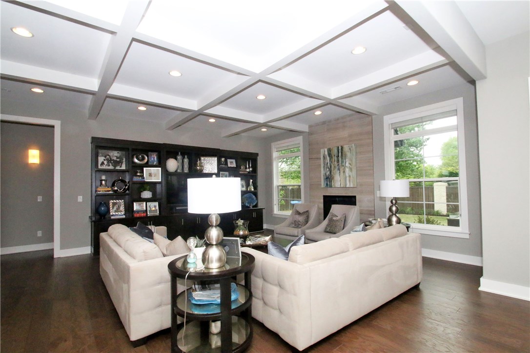 Pinnacle Golf & Cc Rogers - Residential