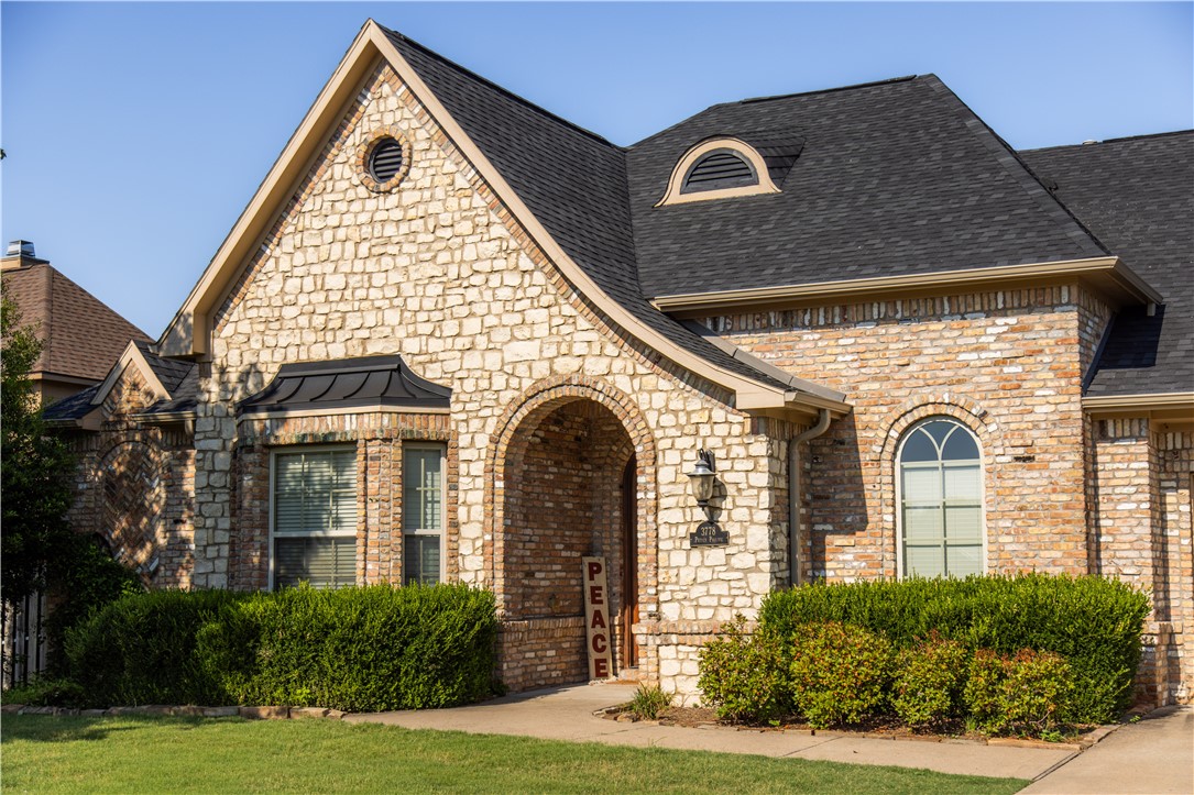 $5,000 Prefered Lender credit! This beautiful French style home is ready for you. The expansive entry opens up into a pleasant formal dining area and peninsula kitchen that opens into the large living room. The home is primarily tile and wood flooring with only carpet on the steps up to the bonus room. Sweeping 10' ceilings trimmed in stacked crown molding and cased doors are a step up in craftsmanship. Not pictured is the butlers pantry and laundry room between the kitchen and formal dining area. The garage is a tandem bay garage. It has a singular double door but also double deep, full length of the house, in one of the bays. The covered back porch is very deep, there is plenty of room for an outdoor kitchen or lounge area. The is access to the patio from the living room and from the garage. New Roof and Water Heater this year!
