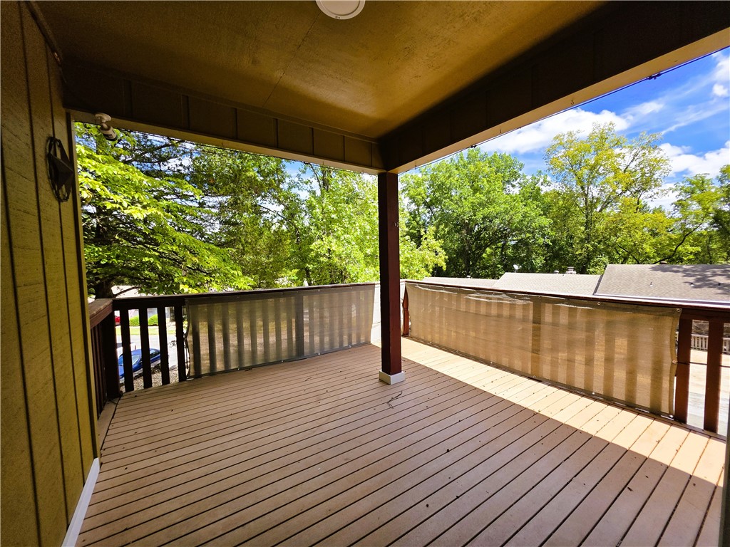 Townhouse Tct 3 A/K/A Drake - Residential Lease