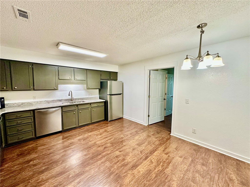 Sundance Acres - Residential Lease