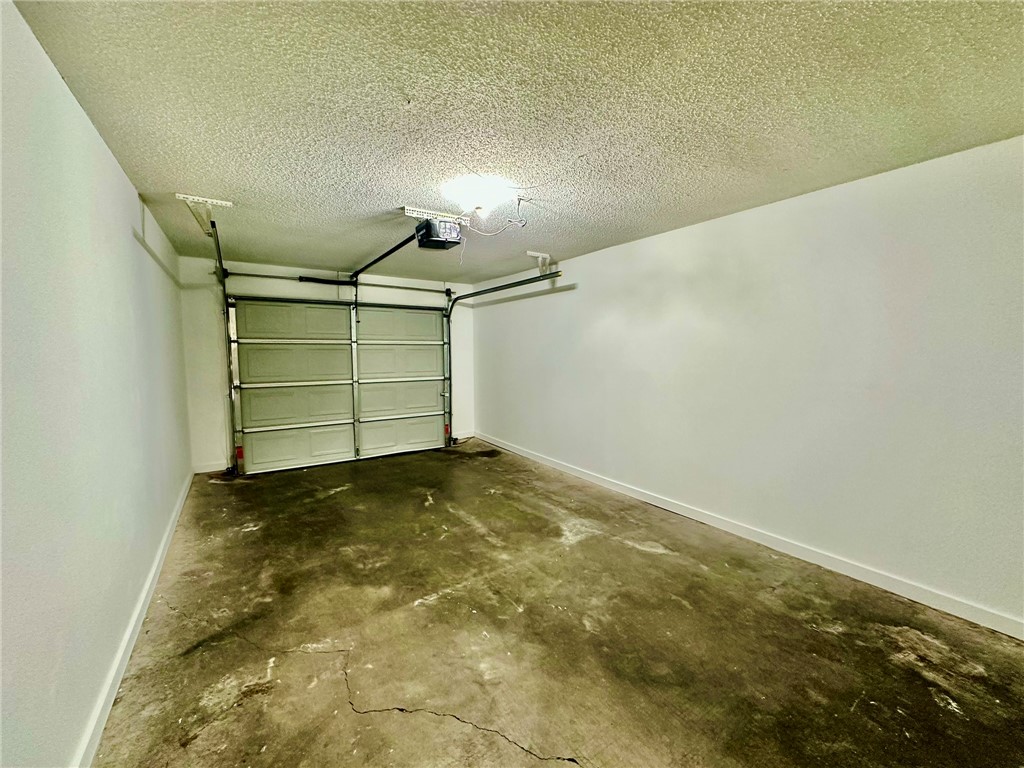 Sundance Acres - Residential Lease