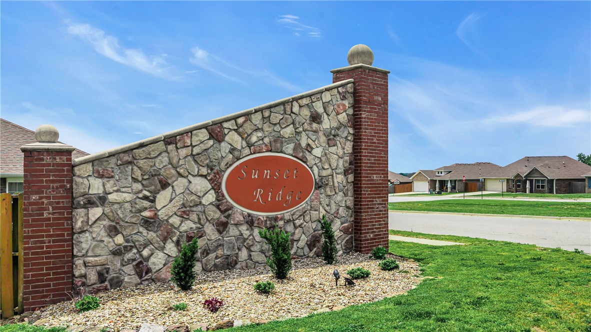 Sunset Ridge - Residential