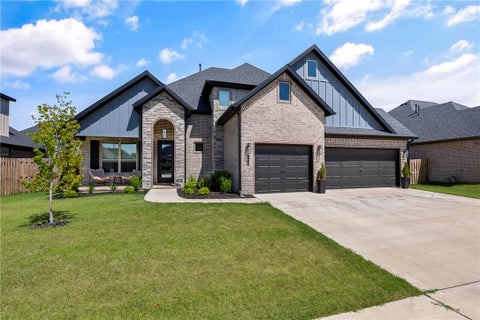 Photo of 1410 Tiffany Street, Centerton, AR 72719 (MLS # 1362102)