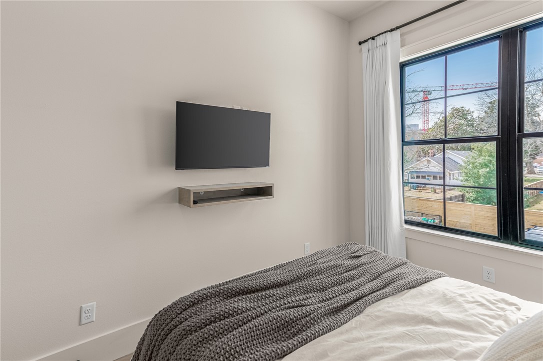 RAILROAD ADD-BENTONVILLE - Residential