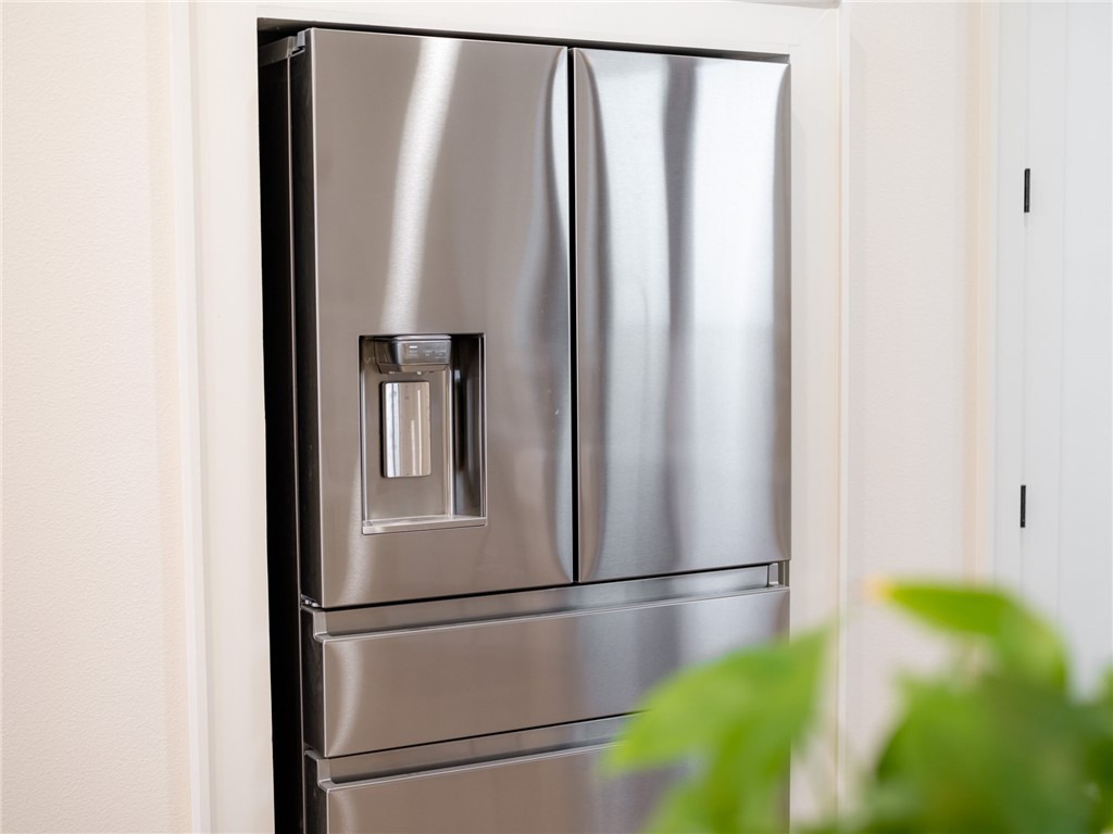 RAILROAD ADD-BENTONVILLE - Residential