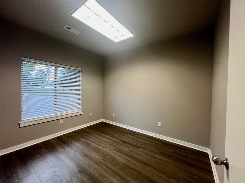 Dunn & Davis Add Bentonville - Commercial Lease