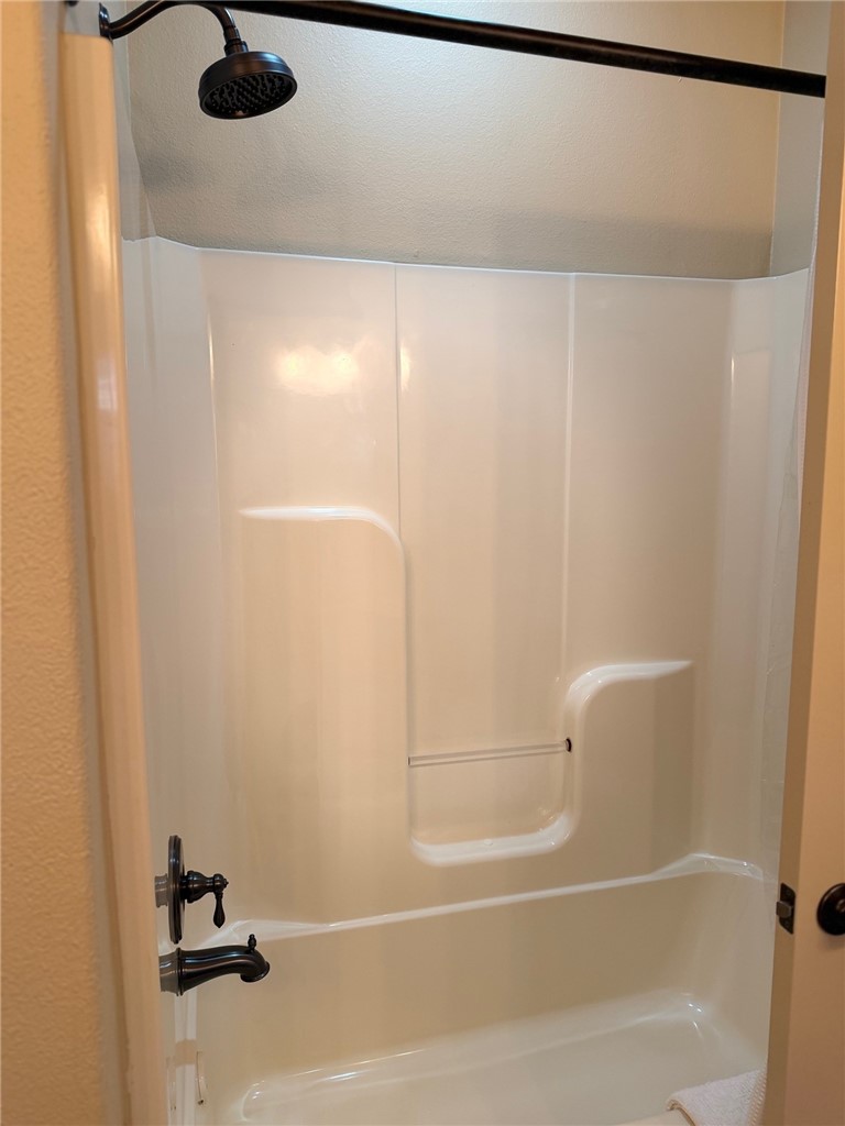 Warren Glen Rogers - Residential