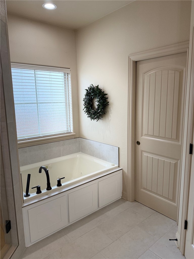 Warren Glen Rogers - Residential