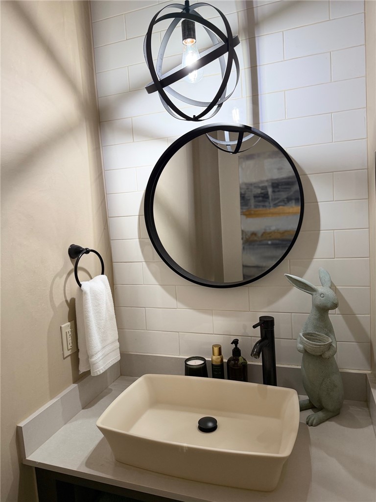 Warren Glen Rogers - Residential