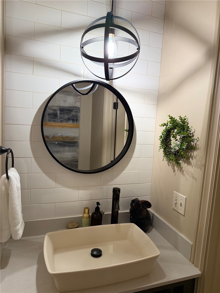 Warren Glen Rogers - Residential