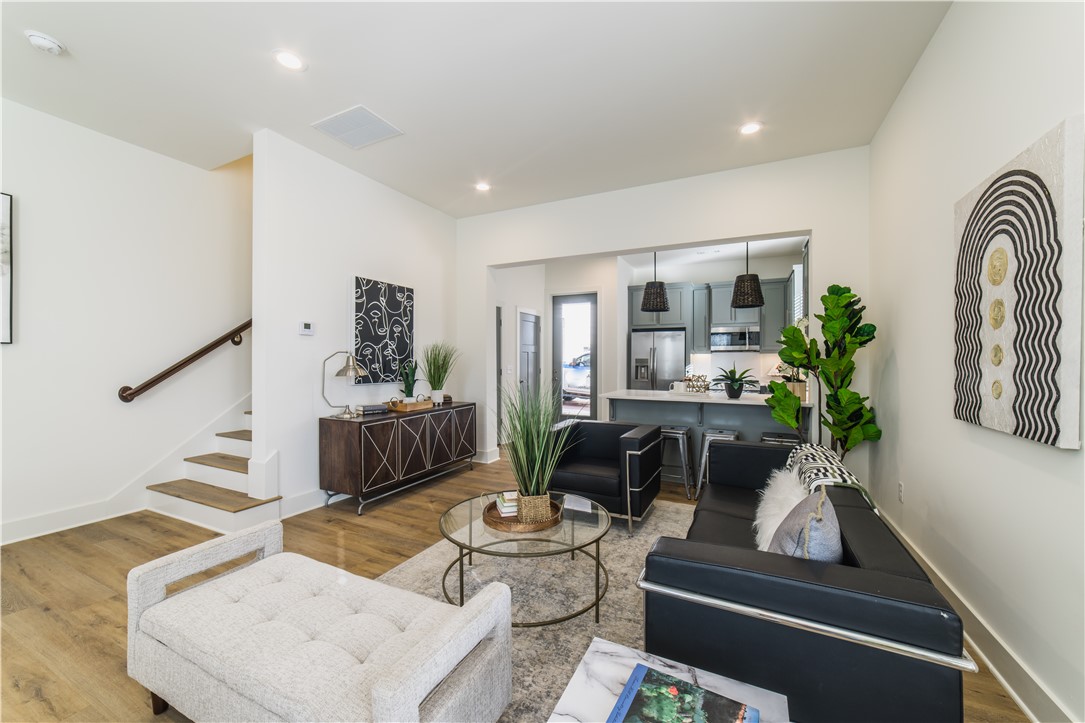 Hill Avenue Townhomes - Residential