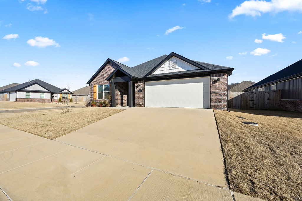 Towne West Sub Ph I - Residential