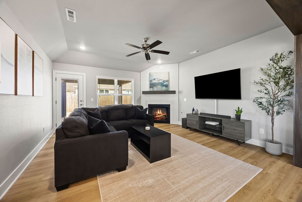 Towne West Sub Ph I - Residential