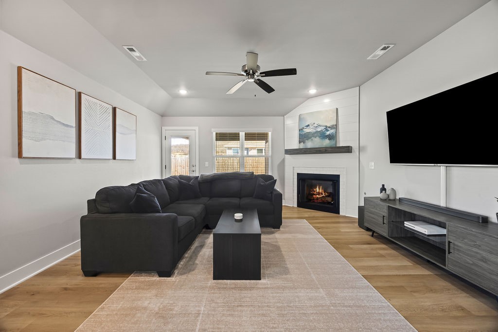 Towne West Sub Ph I - Residential