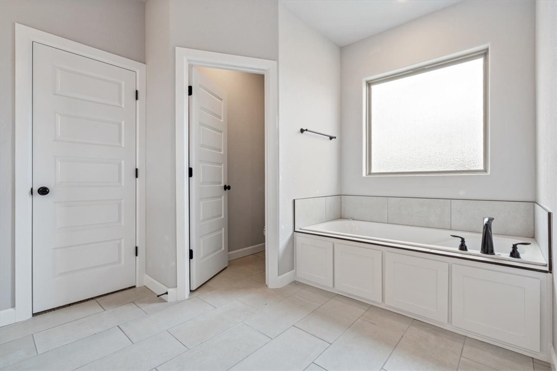 Diamond Estates - Residential