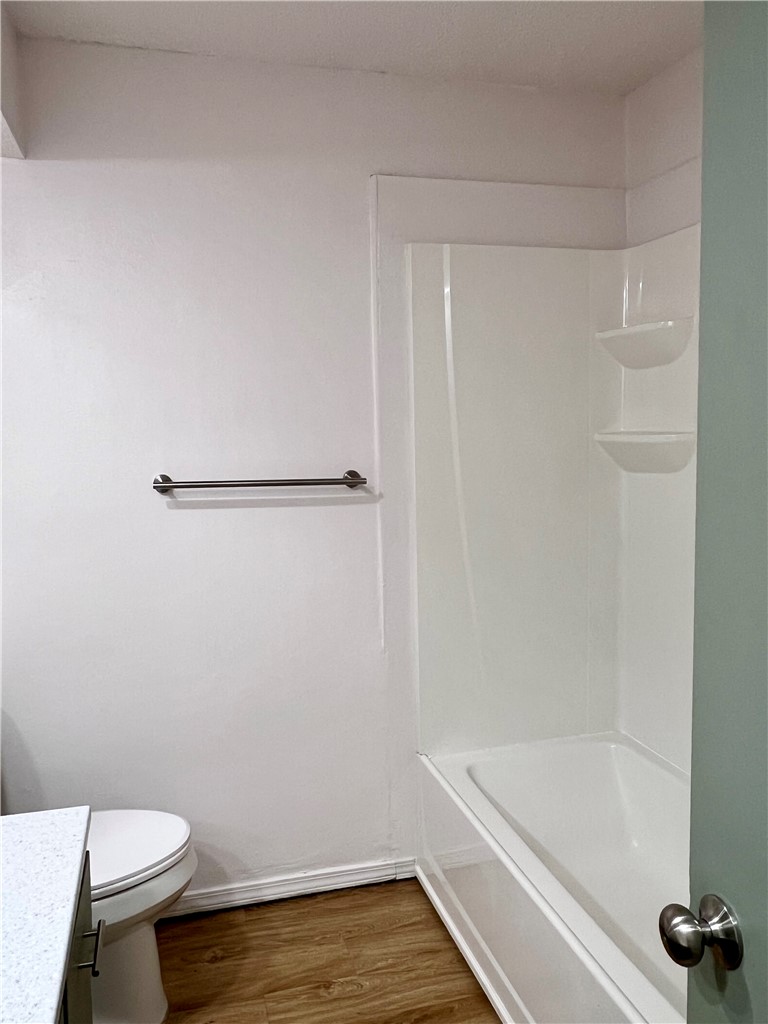 Dixieland Village 1st Add Rogers - Residential Lease