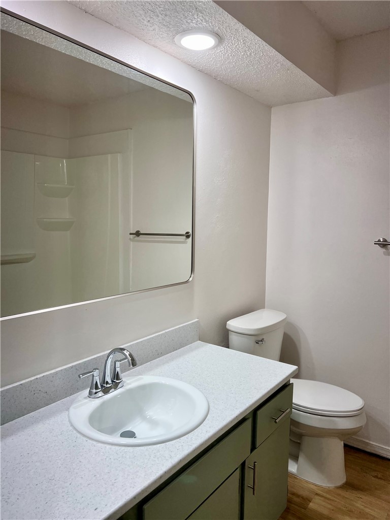 Dixieland Village 1st Add Rogers - Residential Lease